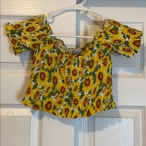 Sunflower crop top forever 21